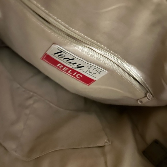 Large tan Relic by Fossil leather tote/workbag. Excellent condition. - Picture 3 of 3